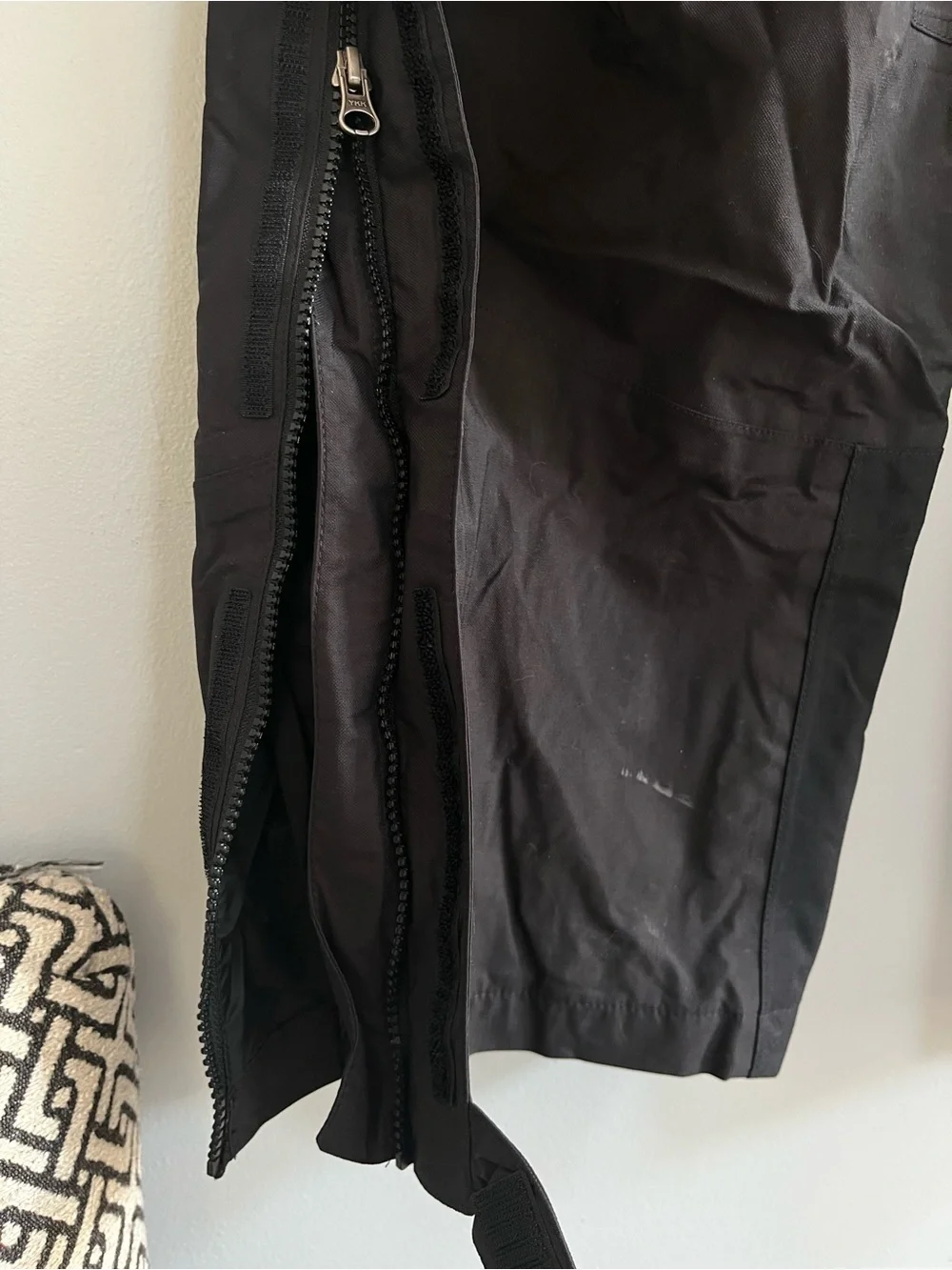 The North Face Men's HyVent Snow Pants Size XL Black Nylon Adjustable Gorpcore